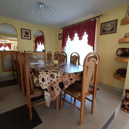 Vila Casa Alboi
